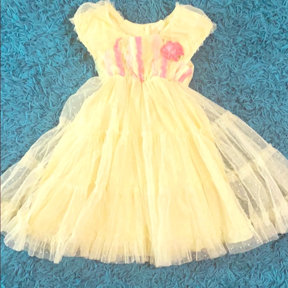 Yellow & Pink Girls lace dress 👗 3T - Never Worn